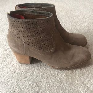 Dolce Vita perforated suede booties
